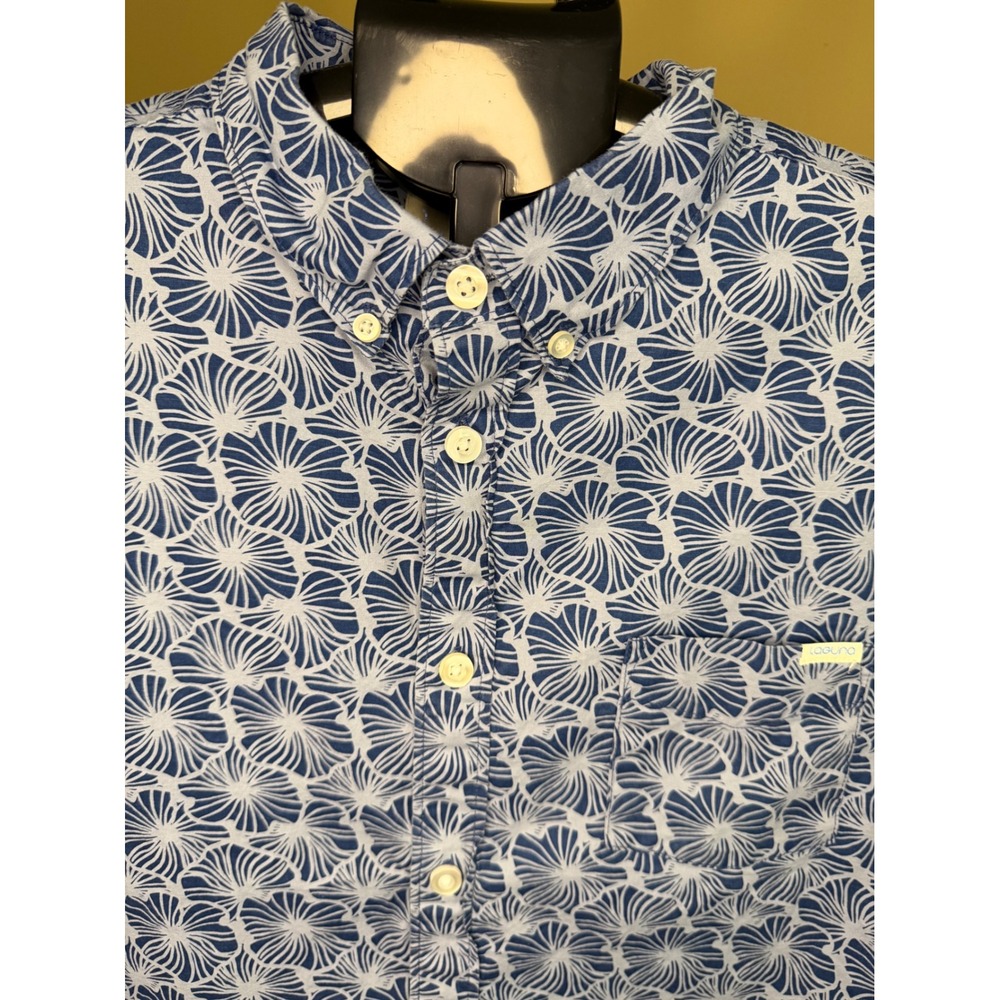 Laguna Mens Blue White‎ Floral Fan Print Short Sleeve Button Down Shirt Size M